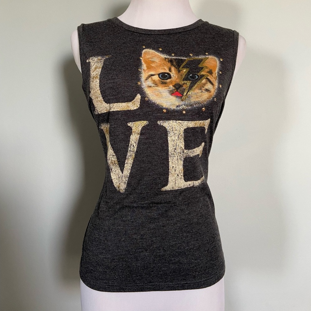 Delia Sleeveless LOVE Top